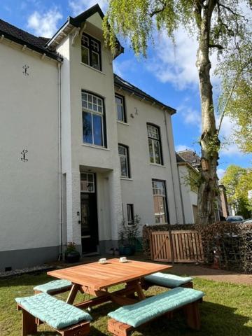 Luxe Kamer In Stadsvilla, Gratis Parkeren! Apeldoorn Exterior foto
